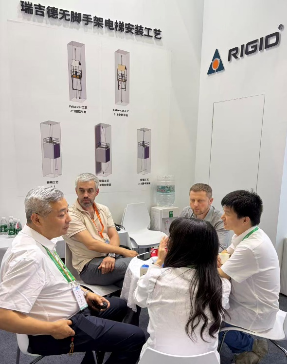 การปลูกพันธุ์อย่างลึกซึ้งของการผลิตที่ฉลาด, แสดงขอบอุตสาหกรรม  Wuxi Rigid Machinery Co., Ltd. ส่องแสงใน WORLD ELEVATOR & ESCALATOR EXPO 2026 (WEE EXPO)